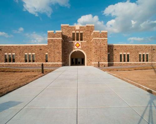 Exterior photo of Armed Forces Reserve Center